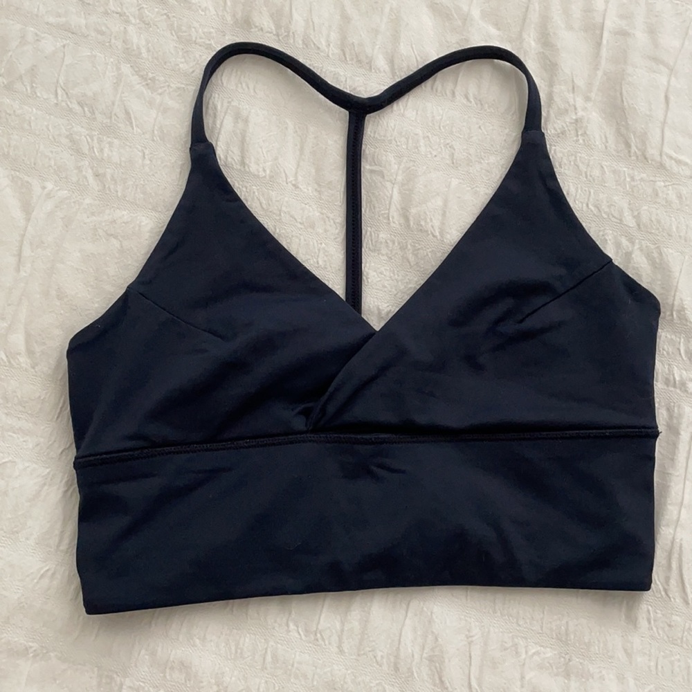Lululemon bra - Picture 2 of 6